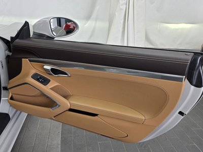 صورة مصغرة 15 لـ 2022 Porsche 718
