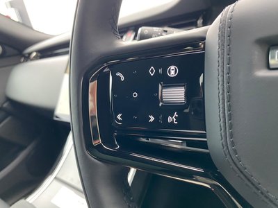 2025 LAND Rover RANGE ROVER EVOQUE — миниатюра 48