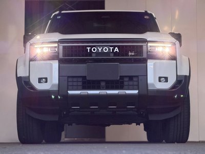 TOYOTA LAND CRUISER 250 - 9