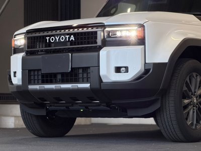 TOYOTA LAND CRUISER 250 - 7