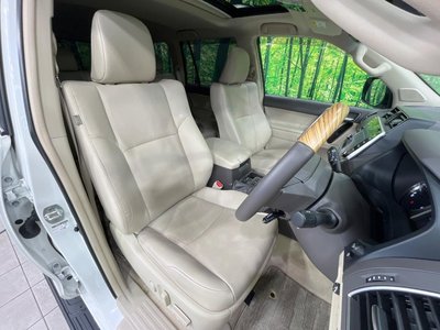 TOYOTA LAND CRUISER - 10