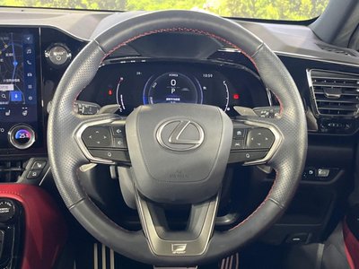 2023 Lexus NX — миниатюра 12