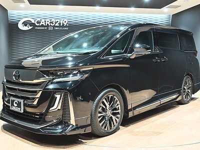 TOYOTA VELLFIRE - 1