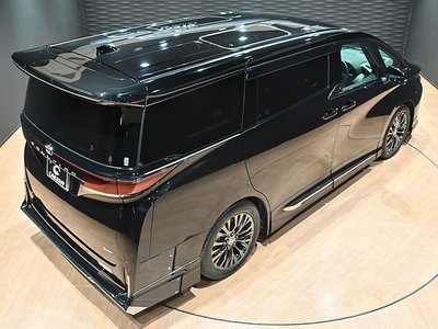 TOYOTA VELLFIRE - 8
