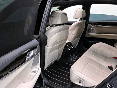 2024 BMW 6 SERIES GT — миниатюра 18