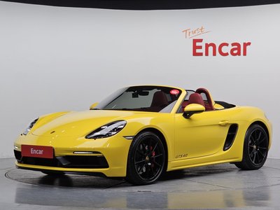 PORSCHE 718 BOXSTER
