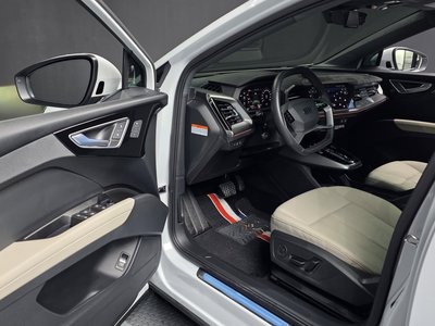 AUDI Q4 E-TRON - 10