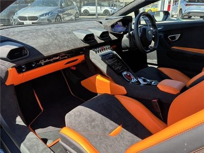 LAMBORGHINI HURACAN - 5