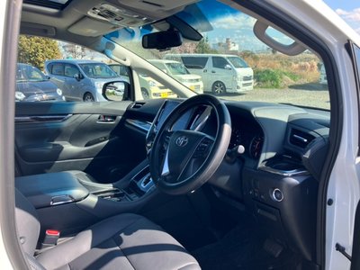 TOYOTA ALPHARD - 9