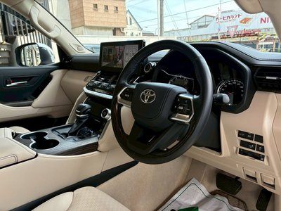 صورة مصغرة 29 لـ 2023 Toyota LAND CRUISER 300