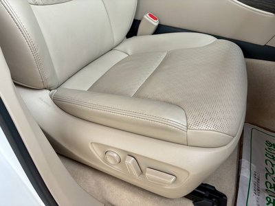 صورة مصغرة 32 لـ 2023 Toyota LAND CRUISER 300