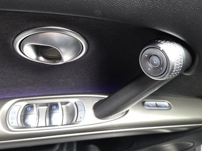 2022 Genesis GV60 — миниатюра 31