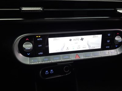 2022 Genesis GV60 — миниатюра 28