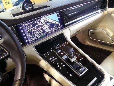 صورة مصغرة 13 لـ 2022 Porsche PANAMERA