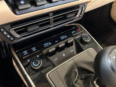 2020 Porsche 911 — миниатюра 77