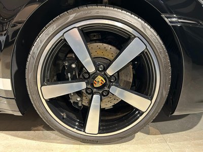 2020 Porsche 911 — миниатюра 51