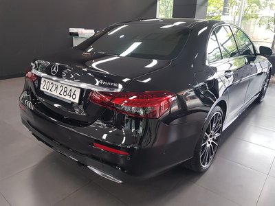 2022 Mercedes-BENZ E-CLASS 照片 4