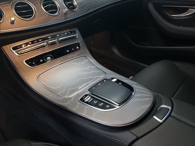 2022 Mercedes-BENZ E-CLASS 照片 9