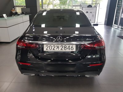 2022 Mercedes-BENZ E-CLASS 照片 3