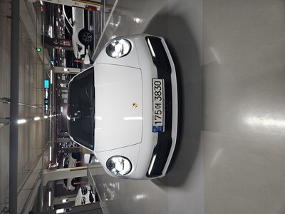 2022 Porsche 911 photo 2