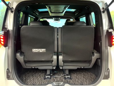 TOYOTA ALPHARD - 7