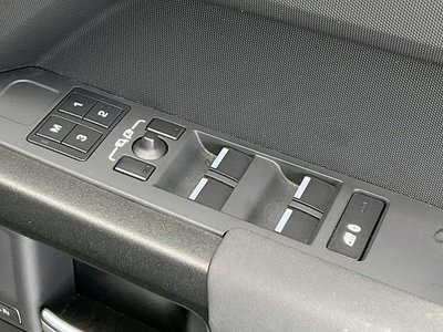 2023 LAND Rover DEFENDER — миниатюра 50