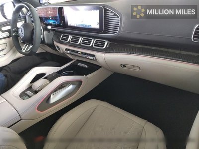 MERCEDES-BENZ GLS AMG - 3