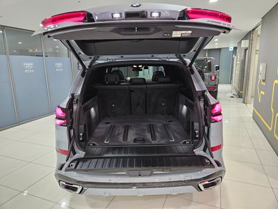 2026 BMW X5 缩略图 19