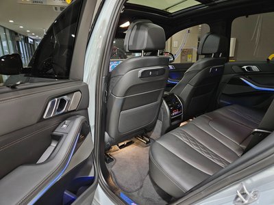 2026 BMW X5 缩略图 11
