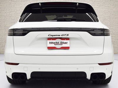 صورة 4 لـ 2022 Porsche CAYENNE