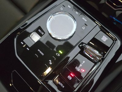 2025 BMW 5 SERIES TOURING — миниатюра 46