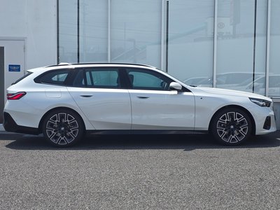 2025 BMW 5 SERIES TOURING — миниатюра 14