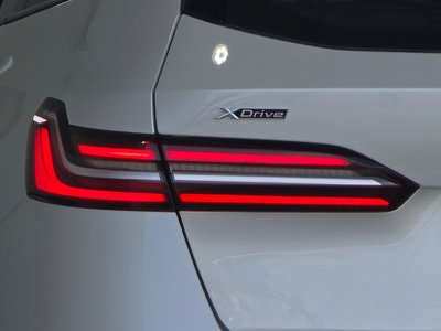 2025 BMW 5 SERIES TOURING — миниатюра 12