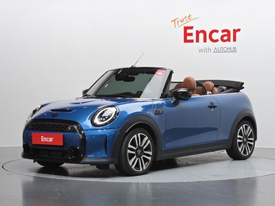 MINI CONVERTIBLE - 1
