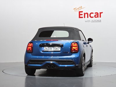 MINI CONVERTIBLE - 3