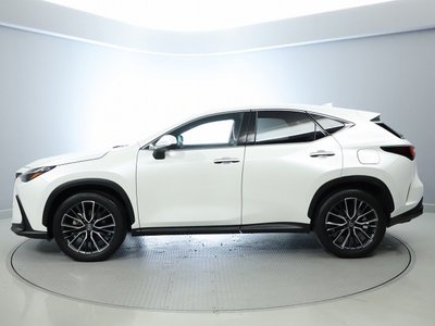 LEXUS NX - 4