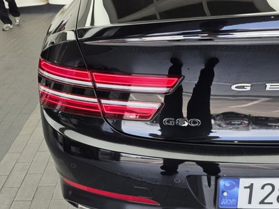 GENESIS G80 (RG3) - 10
