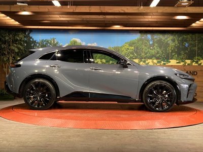 2025 Toyota CROWN SPORT thumbnail 27