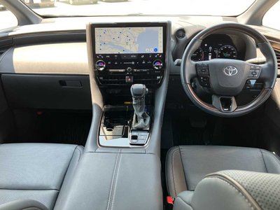 2024 Toyota ALPHARD — фото 2