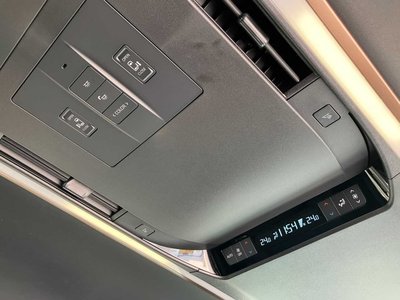 2024 Toyota ALPHARD — миниатюра 21
