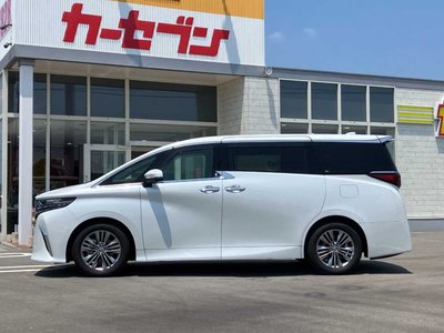 2024 Toyota ALPHARD — фото 5