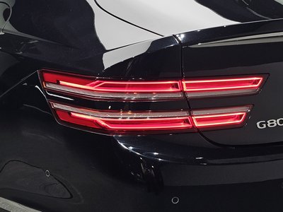 GENESIS G80 (RG3) - 10