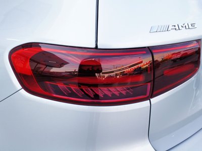 MERCEDES-BENZ GLB-CLASS AMG - 6