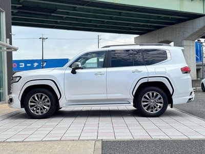 2023 Toyota LAND CRUISER 300 — миниатюра 36