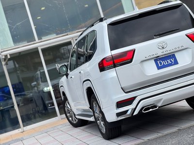 2023 Toyota LAND CRUISER 300 — миниатюра 40