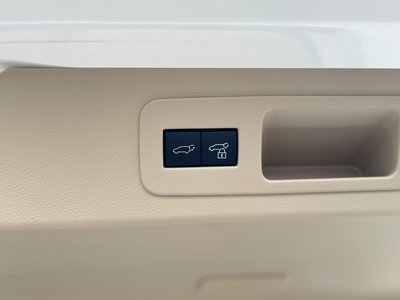 2023 Toyota LAND CRUISER 300 — миниатюра 78