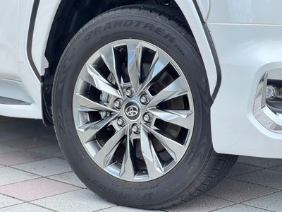 2023 Toyota LAND CRUISER 300 — миниатюра 34