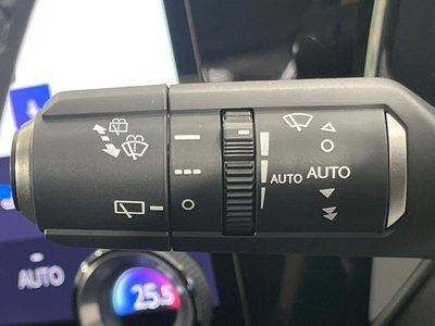 2023 Lexus NX thumbnail 39