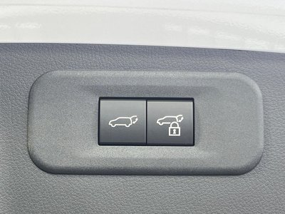 2023 Lexus NX thumbnail 42