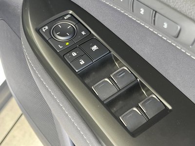 2023 Lexus NX thumbnail 57